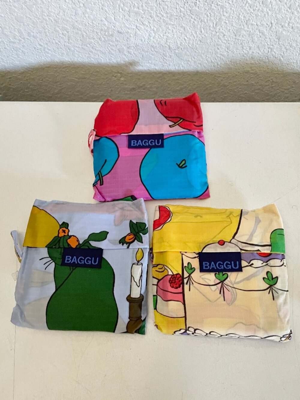 BAGGU Set of 3 Standard Size Reusable Grocery Bags Still Life Cat Fruit Cake NEW - Picture 9 of 10